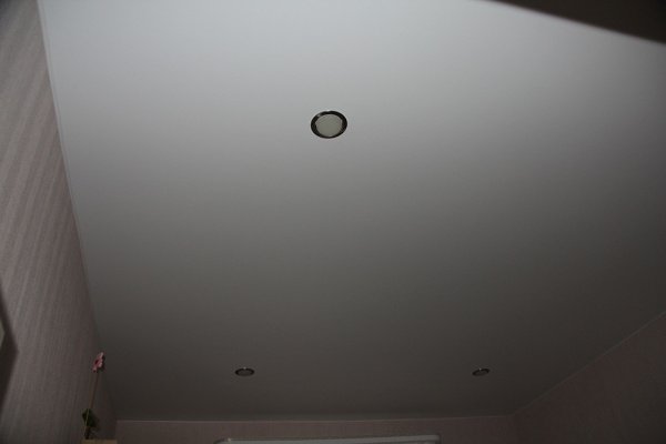 Матовый потолок фото